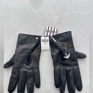 Henri Bendel bird pen leather gloves. Brand new. With tags. Leather.